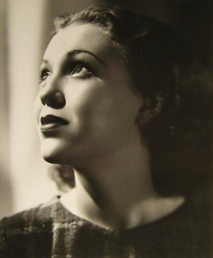 Файл:Margo in Winterset (1936).jpg