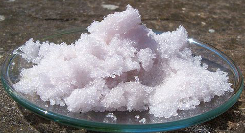 Файл:Fe III nitrate.jpg