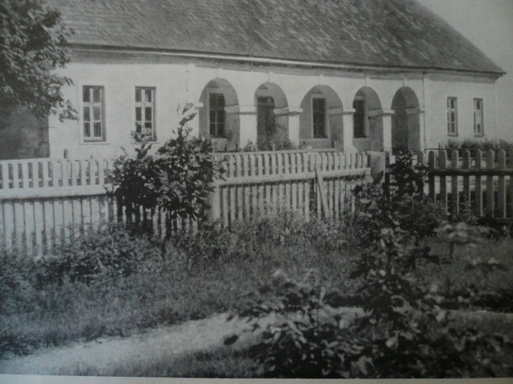 Файл:Ninasi old1.jpg