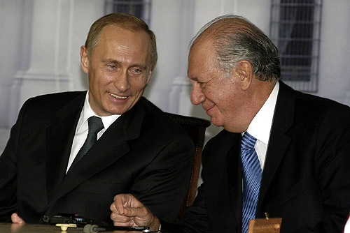 Файл:Vladimir Putin in Chile 19-20 October 2004-12.jpg