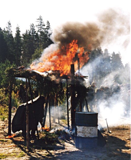 Файл:Napalm-harjoitus.jpg