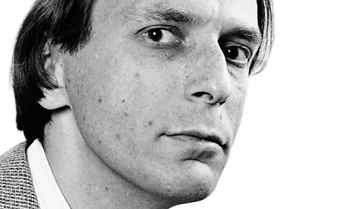 Файл:Tor Ulven.jpg