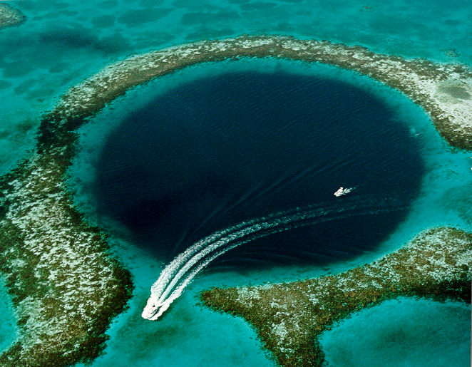 Файл:Great Blue Hole.jpg