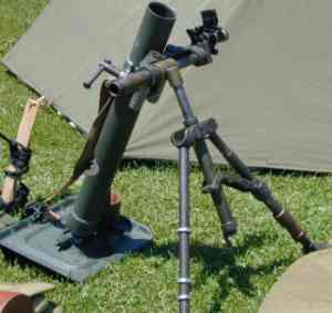 Файл:60mm Mortar display.jpg