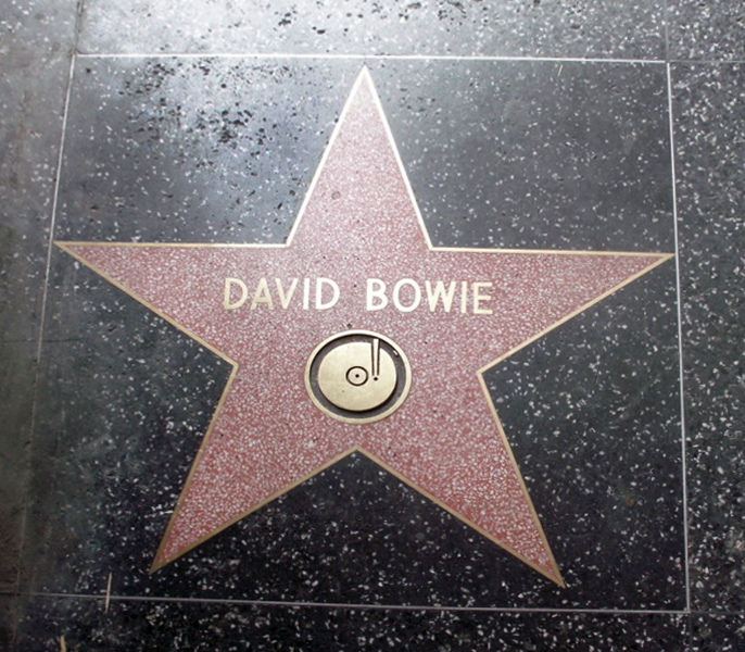 Файл:David Bowie holywood.jpg