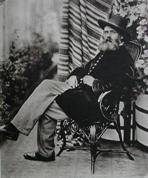 Файл:Tom Taylor.jpg