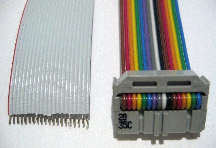 Файл:Flachbandkabel.jpg