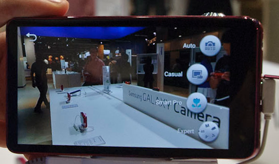 Файл:Samsung Galaxy Camera rear.png
