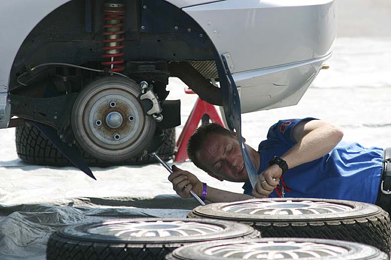 Файл:Auto Mechanic.jpg