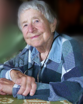 Файл:Doris McCarthy.jpg