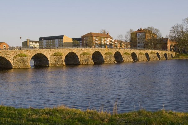 Файл:Karlstad bridge.jpg