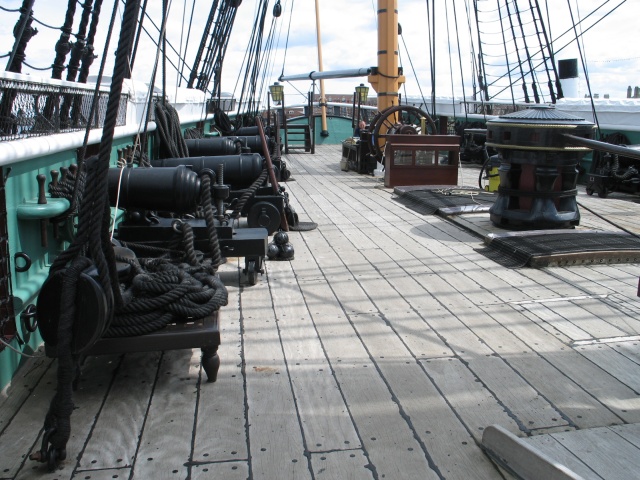 Файл:Upper deck HMS Trincomalee geograph.org.uk 1605100 df3bc8ce-by-Ian-Petticrew.jpg
