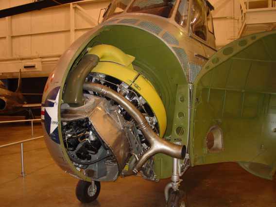 Файл:H19 showing engine.jpg