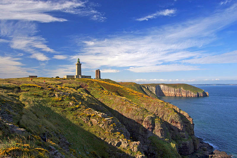 Файл:CapFrehelLightHouse.jpg