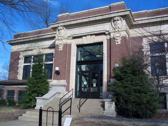 Файл:East Branch Library.jpg