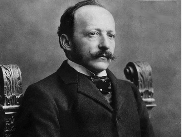 Файл:César RItz.jpg
