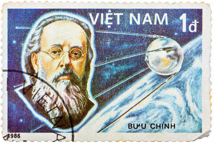 Файл:Konstatin Tsiolkovsky in Vietnam Stamps.png