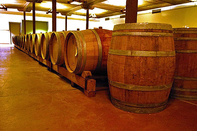Файл:Lightmatter wine barrels2.jpg