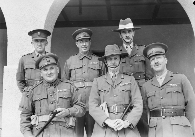 Файл:6th Division Staff 1940 AWM019443.jpg