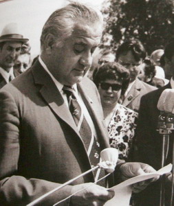 1-й секретарь Пензенского обкома КПСС Л. Б. Ермин на митинге, посвящённом перекрытию Сурского водохранилища. 1978 год.