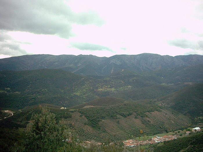 Файл:SierraMadronaRehoyos3.jpg
