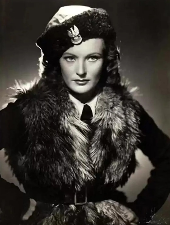 Файл:Irena Anders.jpg