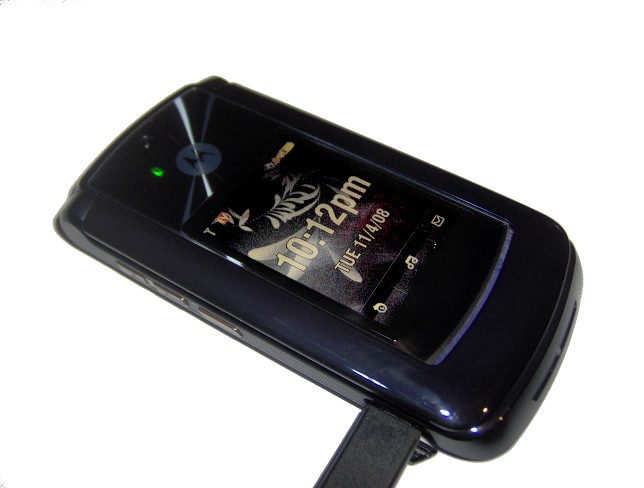 Файл:Motorola RAZR2 V9m.jpg