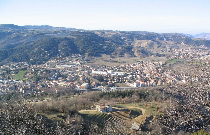 Файл:Ville de Saint Péray.jpg
