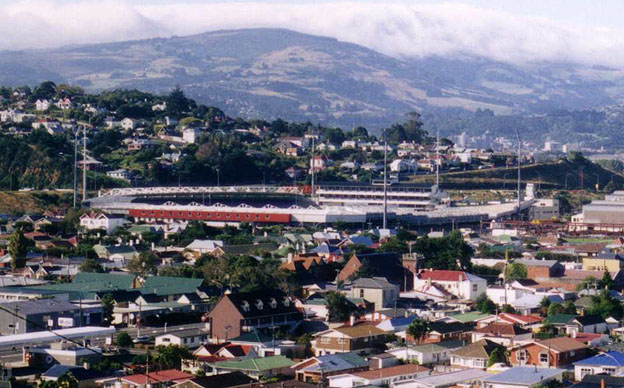Файл:Carisbrook.jpg