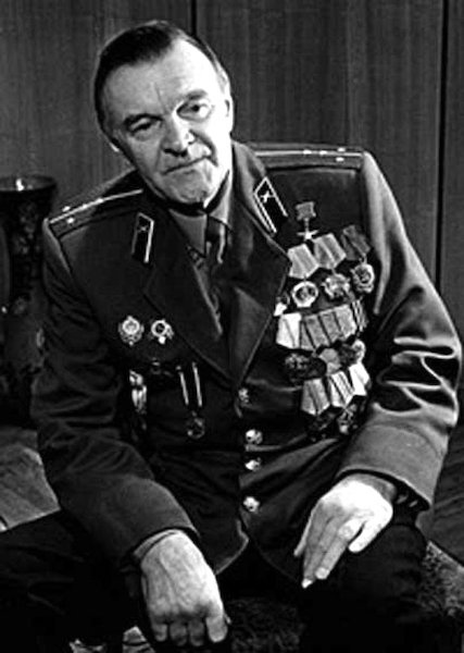 Файл:Bondarev-nagradi.jpg