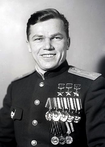 Файл:Ivan Kozhedub 2.jpg