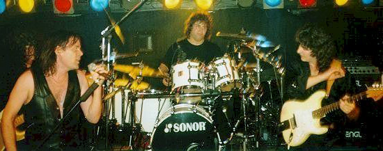 Файл:White, Miceli, Blackmore.jpg