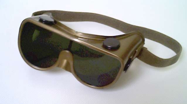 Файл:Gas-welding-goggles.jpg