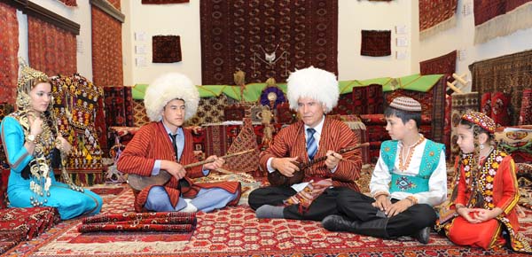 Файл:Türkmen medeniyeti.jpg