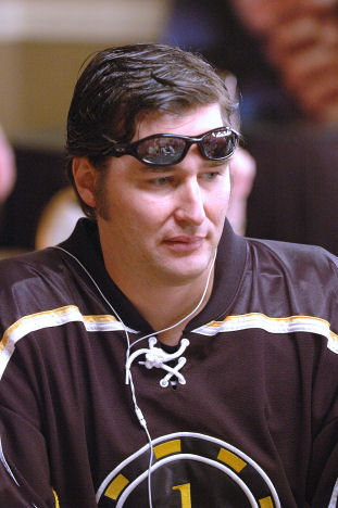 Файл:Phil Hellmuth.jpg