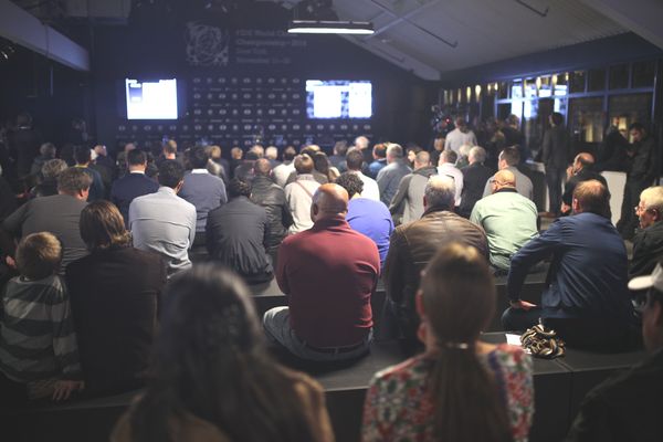 Файл:World Chess Championship 2016 Game 3 - 2.jpg