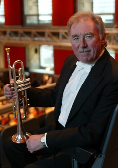 Файл:Maurice Murphy.jpg