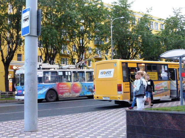 Файл:Petrozavodsk(1) Общественный транспорт.jpg