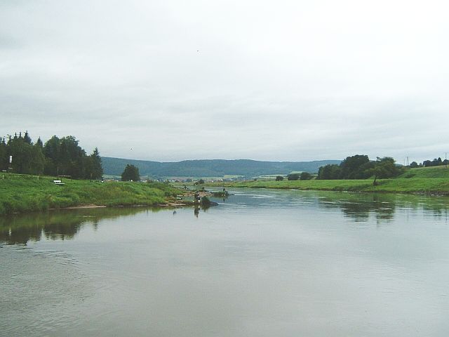 Файл:Weser, Bodenfelde, Wahmbeck..jpg