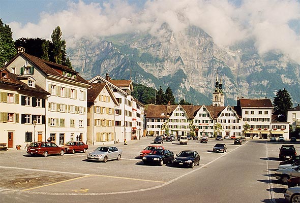 Файл:Glarus.jpg
