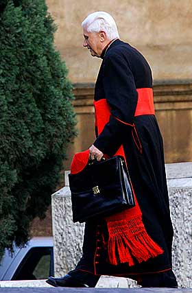Файл:Joseph Ratzinger cardinal4.jpg