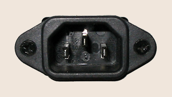 Файл:IEC60320 C14.jpg