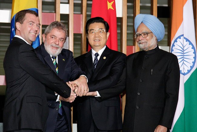 Файл:Dmitry Medvedev in Brazil 16 April 2010-7.jpeg
