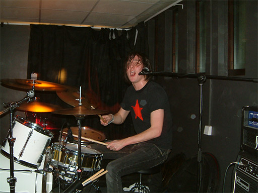 Файл:Erik Lantz Neverstore.jpg