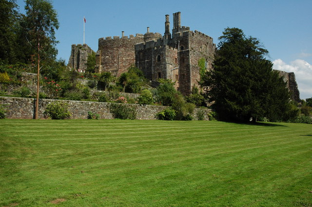 Файл:Berkeley Castle - geograph.org.uk - 1440403.jpg