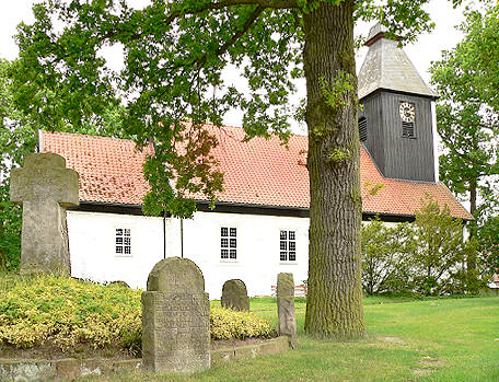 Файл:Kirche Jembke.jpg