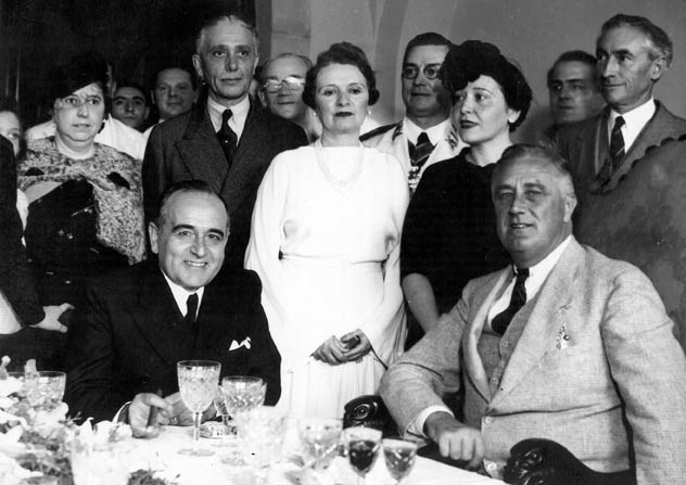 Файл:Vargas e Roosevelt.jpg