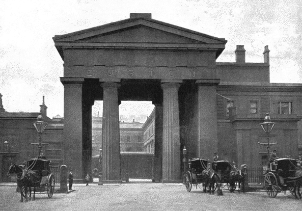 Файл:Euston Arch 1896.jpg