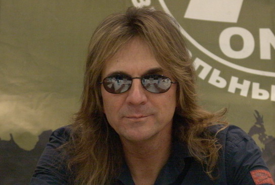 Файл:Glenn Tipton2005.jpg