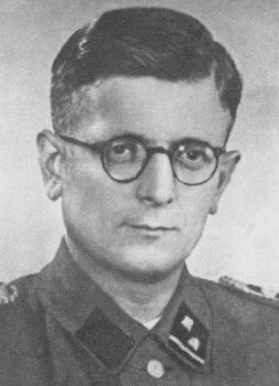 Файл:Martin Weiss (1903-1984).gif